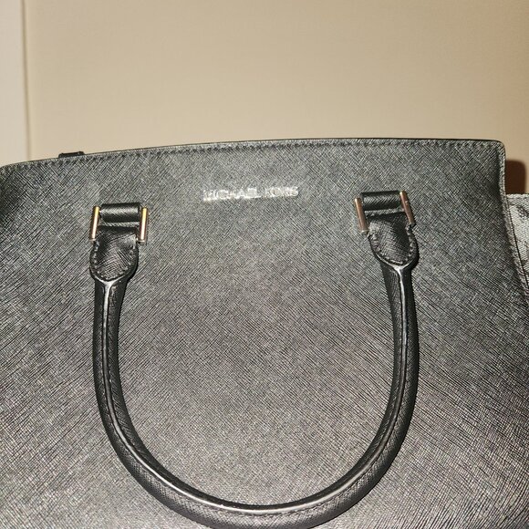 Michael Kors Large Black Tote Bag - Picture 5 of 6